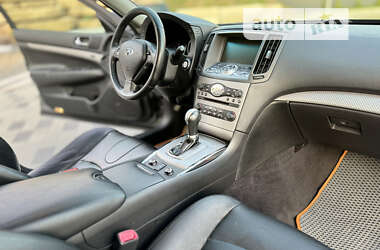 Седан Infiniti G37 2013 в Львове