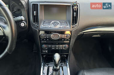 Седан Infiniti G37 2012 в Луцке