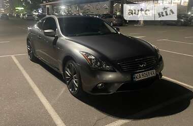 Купе Infiniti G37 2012 в Києві