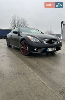 Купе Infiniti G37 2012 в Києві