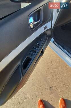 Седан Infiniti G37 2013 в Миколаєві