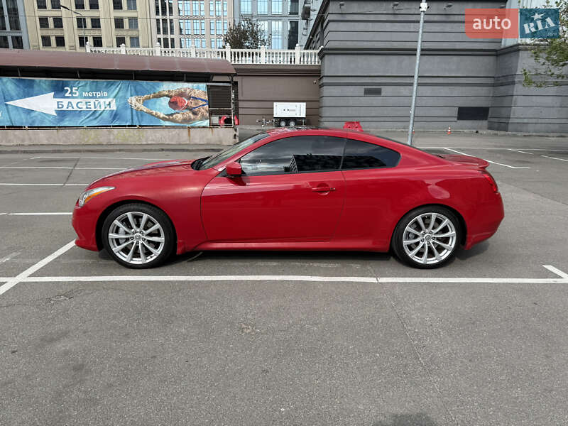 Infiniti G37 2008