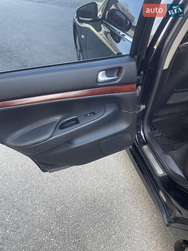 Седан Infiniti G37 2008 в Тростянце фото 16 Седан Infiniti G37 2008 в Тростянце