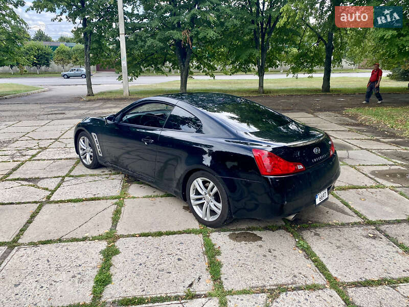 Купе Infiniti G37 2007 в Харькове