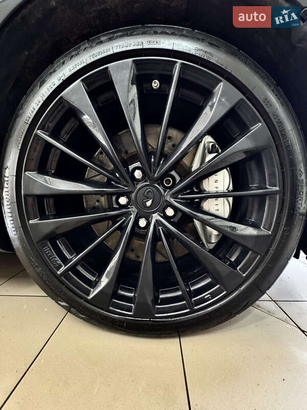 Купе Infiniti G37 2012 в Киеве