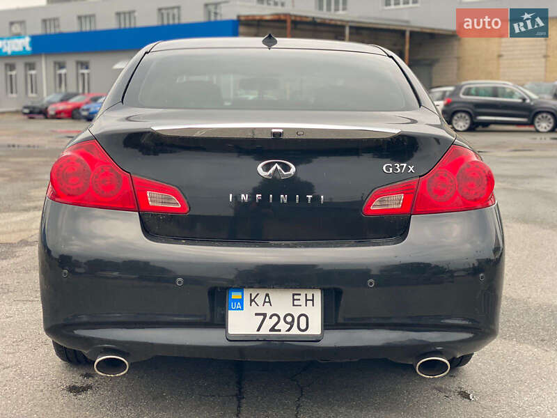Седан Infiniti G37 2013 в Києві