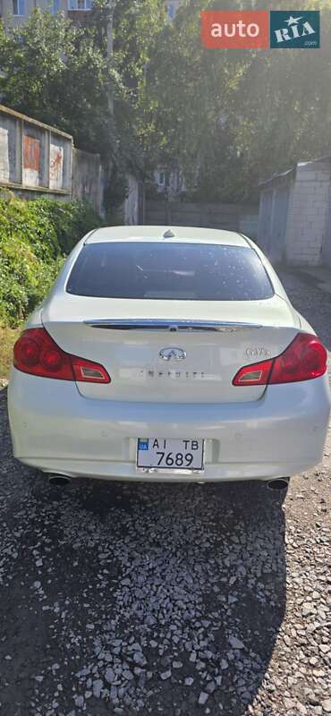 Седан Infiniti G37 2013 в Білій Церкві