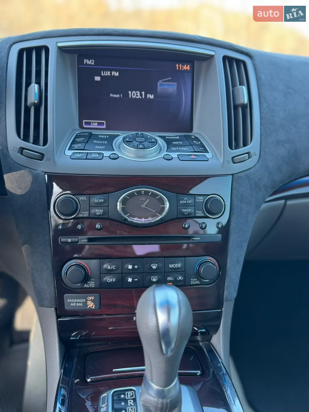 2010 Infiniti G - мініатюра 23