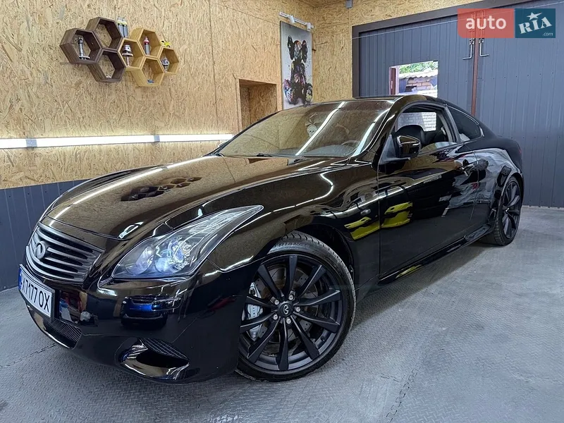 Infiniti G37