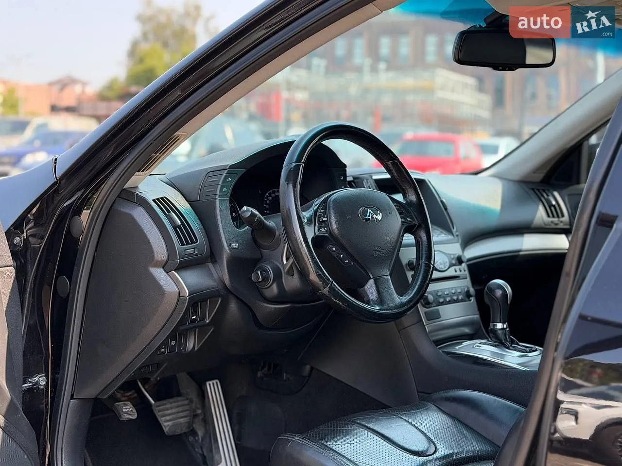 2011 Infiniti G - мініатюра 8