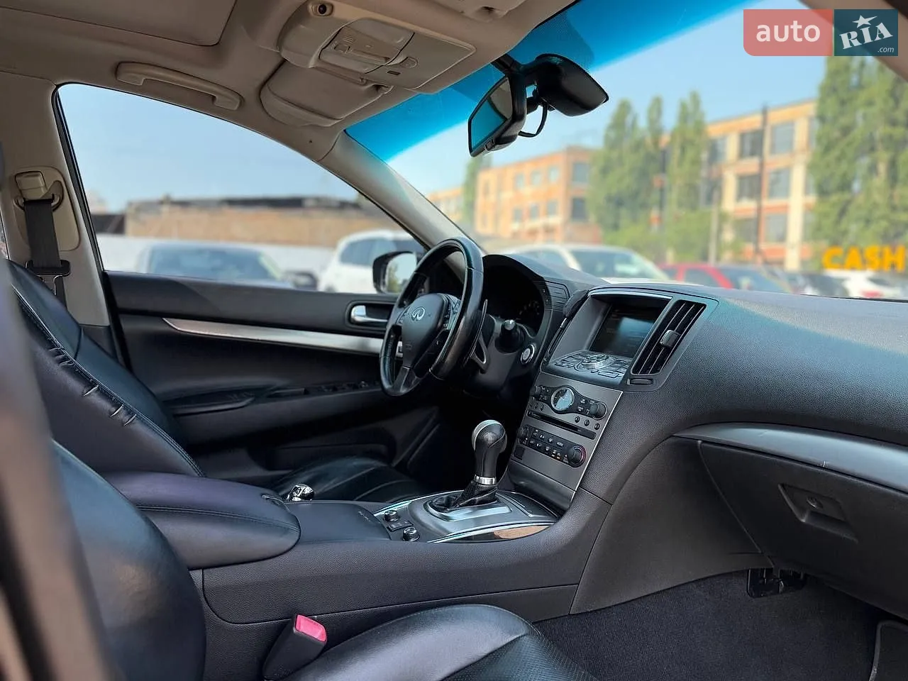 2011 Infiniti G - мініатюра 10