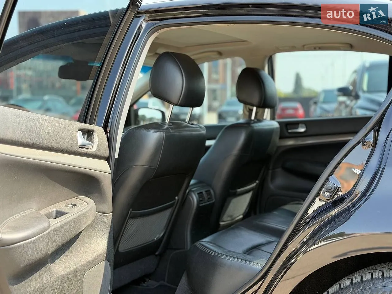 2011 Infiniti G - мініатюра 20