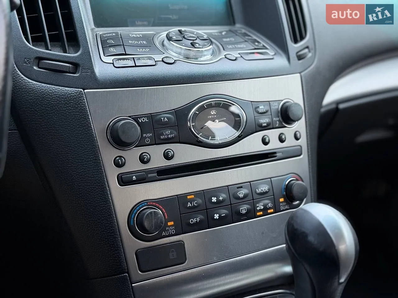 2011 Infiniti G - мініатюра 14