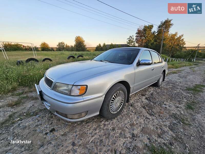 Седан Infiniti I30 1998 в Балті