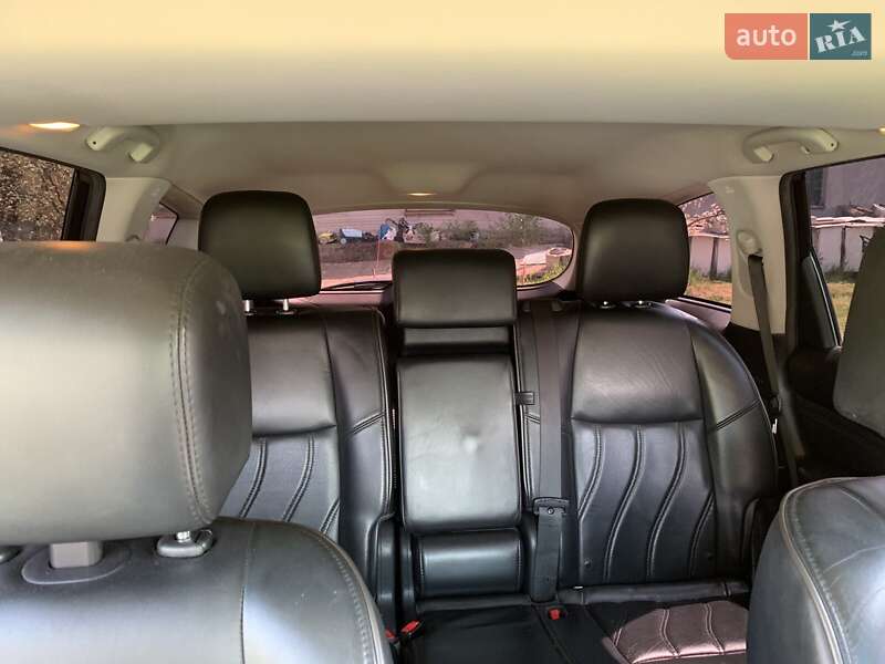 Позашляховик / Кросовер Infiniti JX35 2013 в Івано-Франківську