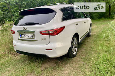 Внедорожник / Кроссовер Infiniti JX35 2012 в Сваляве