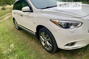 Внедорожник / Кроссовер Infiniti JX35 2012 в Сваляве