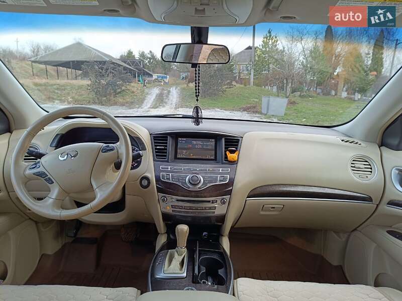 Позашляховик / Кросовер Infiniti JX35 2012 в Городку