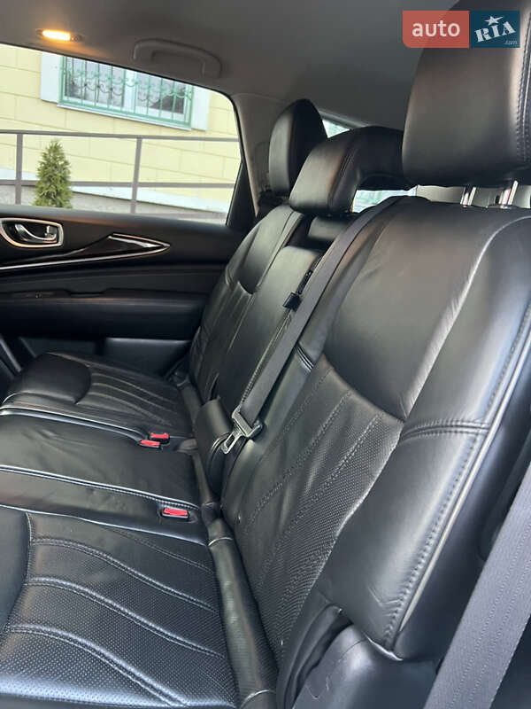 Внедорожник / Кроссовер Infiniti JX35 2013 в Киеве