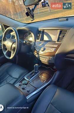 Позашляховик / Кросовер Infiniti JX35 2013 в Івано-Франківську