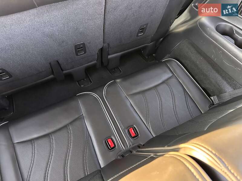 Внедорожник / Кроссовер Infiniti JX35 2012 в Одессе