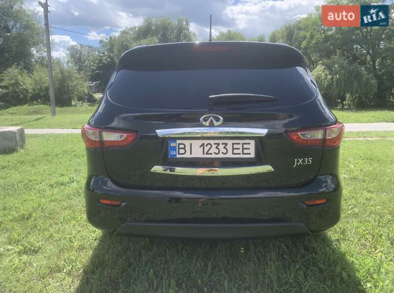 Позашляховик / Кросовер Infiniti JX35 2013 в Полтаві