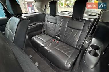 Внедорожник / Кроссовер Infiniti JX35 2012 в 