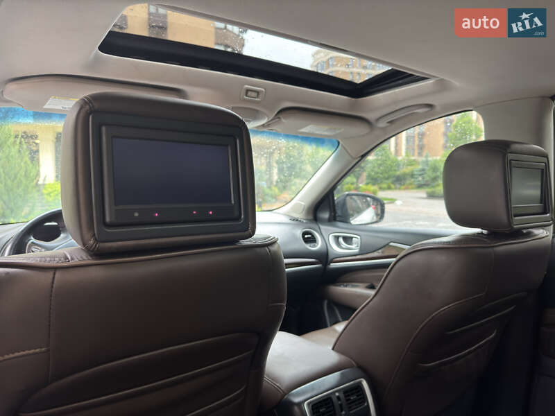Позашляховик / Кросовер Infiniti JX35 2013 в Києві