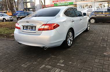 Седан Infiniti M25 2013 в Одессе