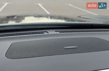 Седан Infiniti M25 2012 в Киеве