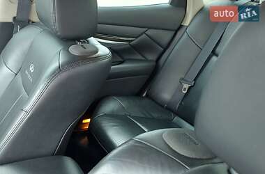 Седан Infiniti M25 2012 в Киеве
