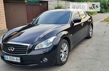 Седан Infiniti M25 2012 в Києві