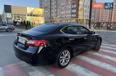 Седан Infiniti M25 2012 в Киеве