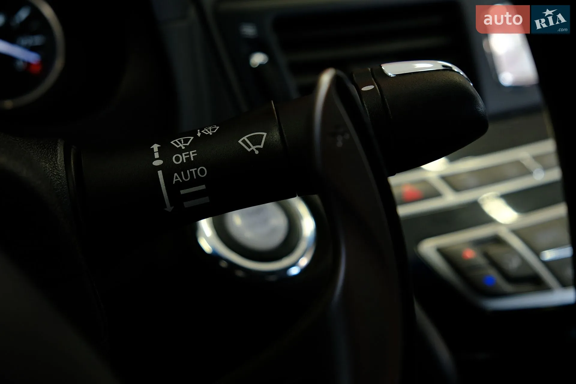 2013 Infiniti M - мініатюра 21
