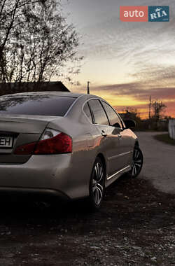 Седан Infiniti M35 2008 в Лубнах