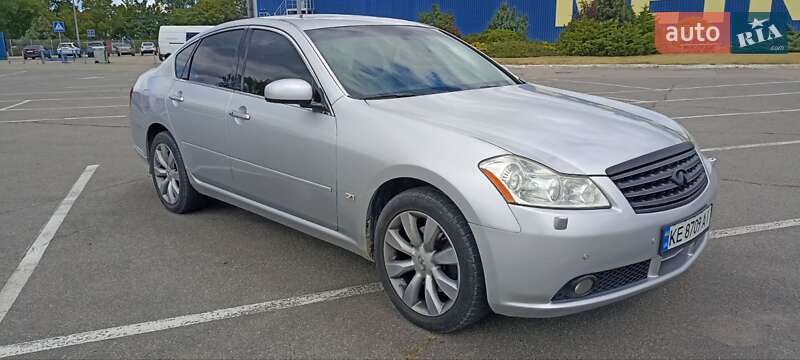 Седан Infiniti M35 2007 в Дніпрі