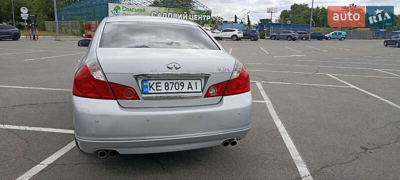 Седан Infiniti M35 2007 в Дніпрі