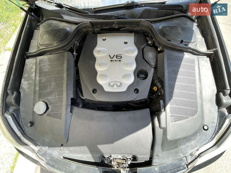 Седан Infiniti M35 2006 в Києві