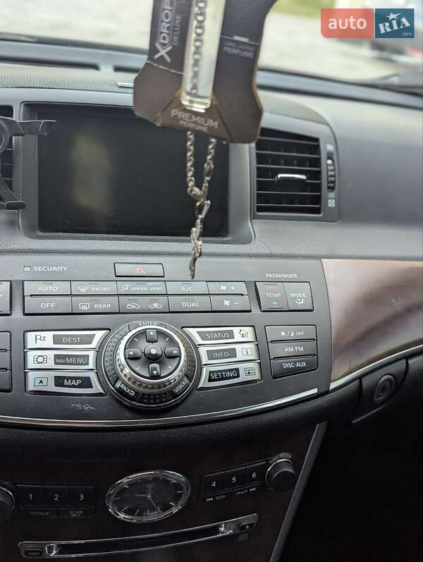 Седан Infiniti M35 2008 в Трускавці