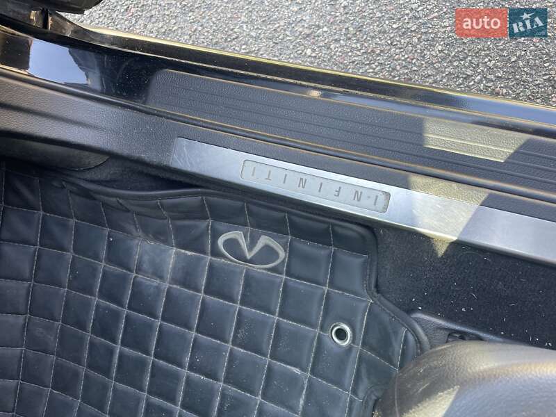Седан Infiniti M35 2008 в Борисполі