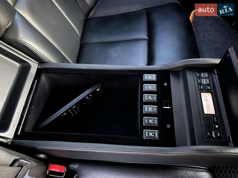 Седан Infiniti M35 2008 в Киеве фото 23 Седан Infiniti M35 2008 в Киеве