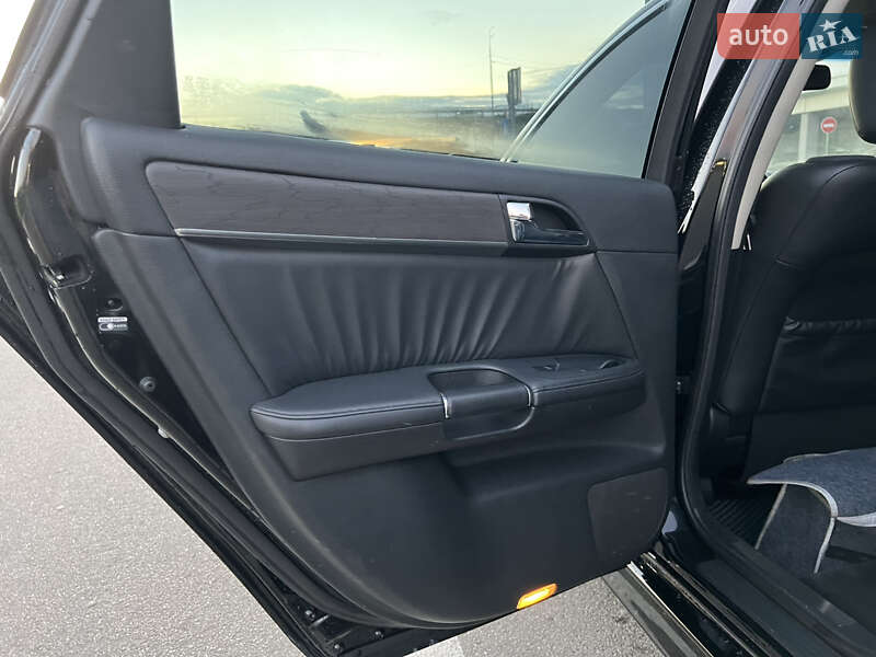 Седан Infiniti M35 2008 в Киеве фото 24 Седан Infiniti M35 2008 в Киеве