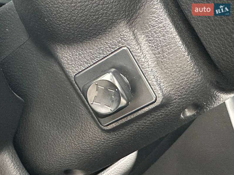 Седан Infiniti M35 2010 в Киеве