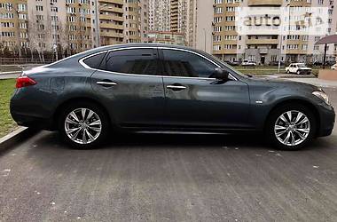 Седан Infiniti M37 2013 в 