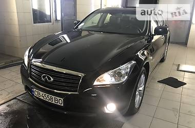 Седан Infiniti M37 2013 в 