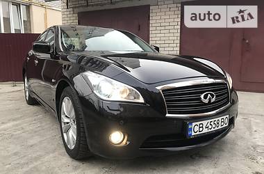 Седан Infiniti M37 2013 в 