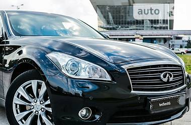 Седан Infiniti M37 2013 в 