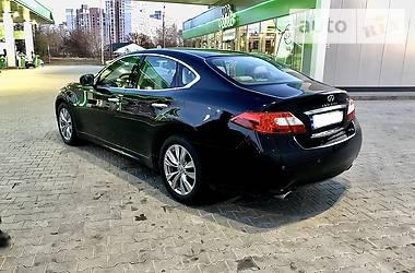 Седан Infiniti M37 2013 в 