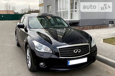 Седан Infiniti M37 2013 в 