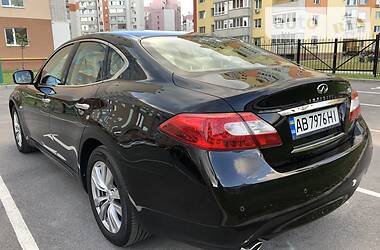 Седан Infiniti M37 2013 в 